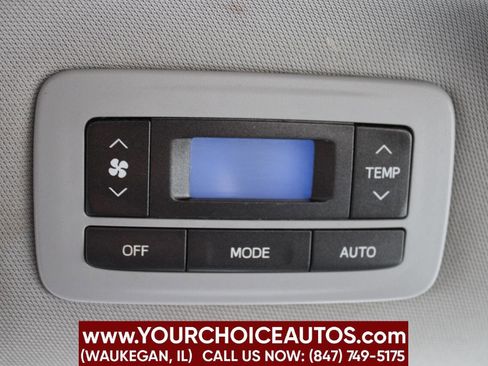 Used 2018 Toyota Sienna LE image 21