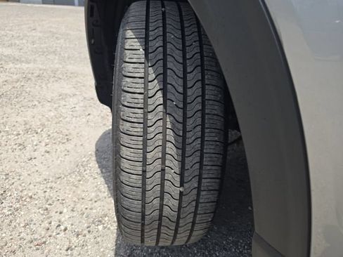 Used 2021 Ford Explorer ST AWD/4WD image 30