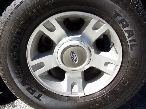 Used 2004 Ford Explorer Sport Trac 4x4 image 94