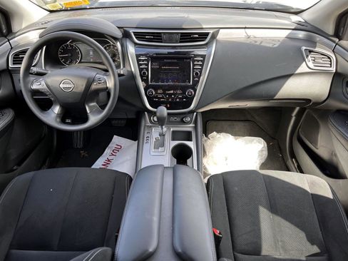 Used 2023 Nissan Murano S AWD/4WD image 11