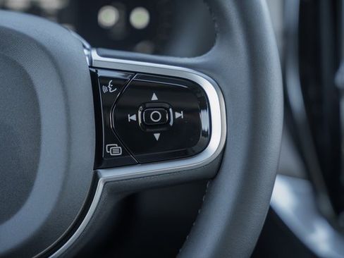 New 2026 Volvo XC90 B6 Ultra image 28