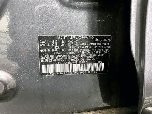Used 2025 Subaru Outback Limited AWD/4WD image 5