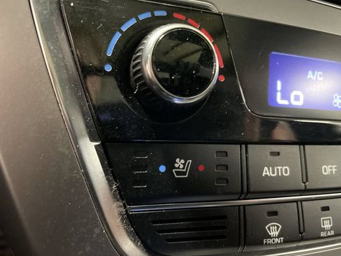 Used 2017 Hyundai Sonata Limited 2.0T FWD image 22