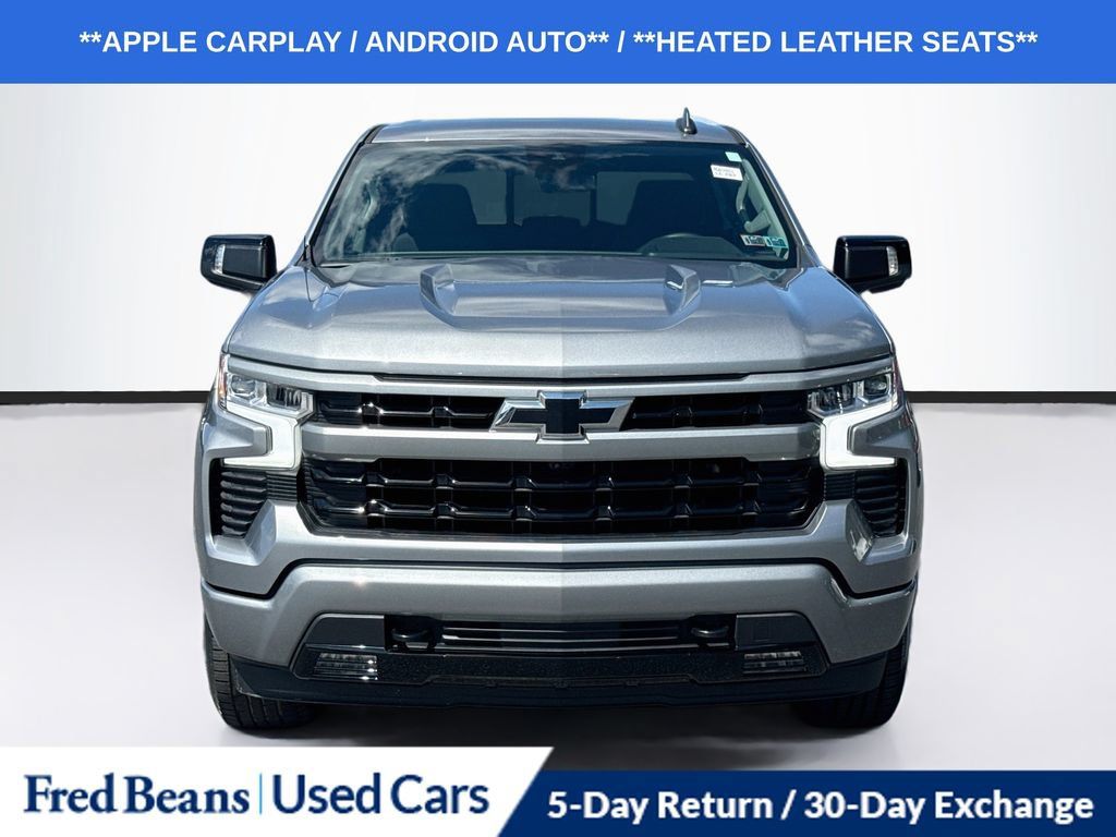 Used 2023 Chevrolet Silverado 1500 RST w/ Convenience Package II AWD/4WD image 2