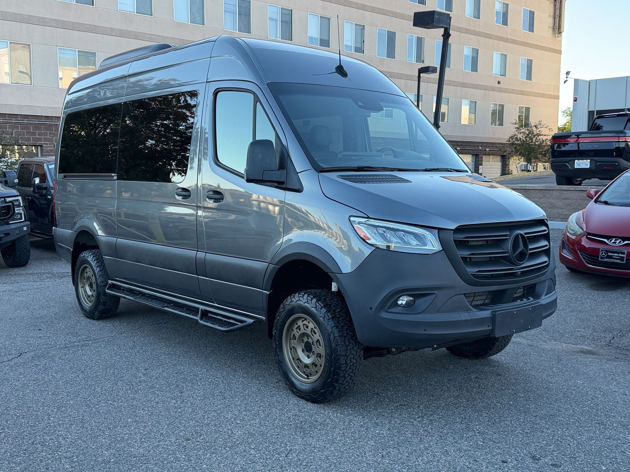 Used 2024 Mercedes-Benz Sprinter 2500 image 7