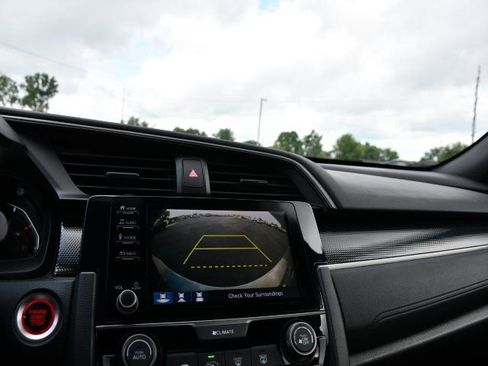 Used 2021 Honda Civic Sport image 18
