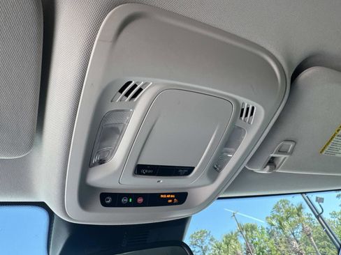 Used 2025 Buick Envision Sport Touring image 32