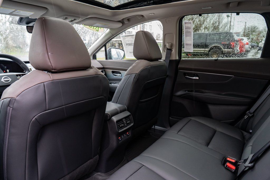 New 2026 Nissan Murano Platinum w/ Cargo Package AWD/4WD image 26