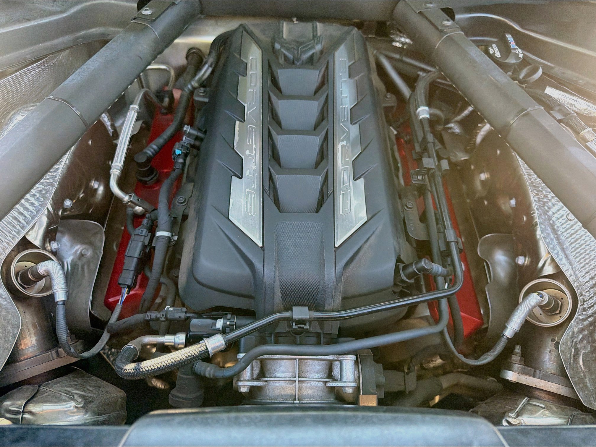 Used 2020 Chevrolet Corvette Stingray Preferred Cpe w/ 2LT Preferred Equipment Group RWD image 28