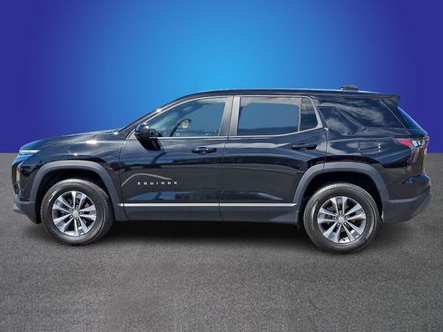 Used 2025 Chevrolet Equinox LT FWD image 7
