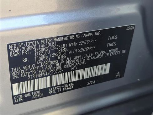 Used 2025 Toyota RAV4 LE image 29