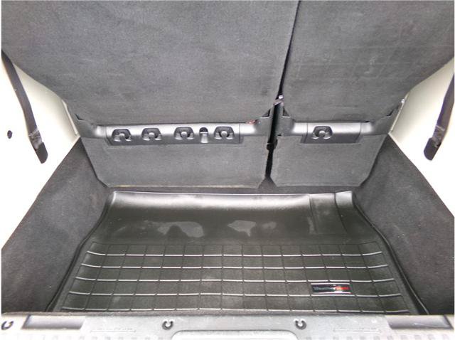 Used 2014 Chrysler Town & Country Touring-L FWD image 14