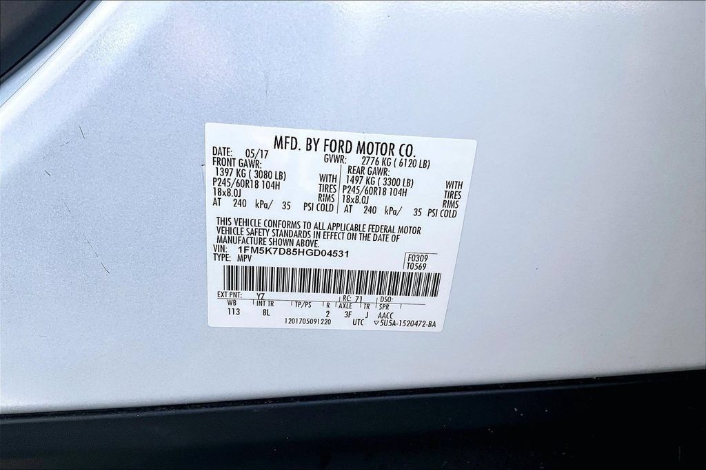 Used 2017 Ford Explorer XLT FWD image 36