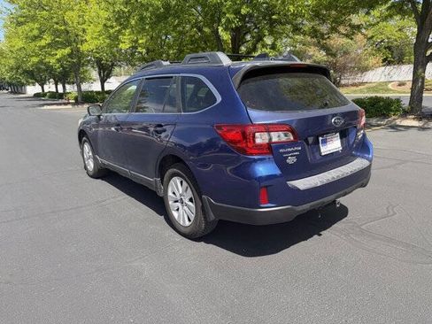 Used 2016 Subaru Outback 2.5i Premium AWD/4WD image 7