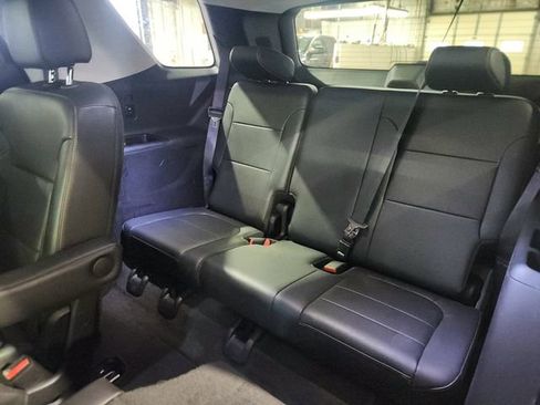 Used 2019 Chevrolet Traverse Premier AWD/4WD image 21