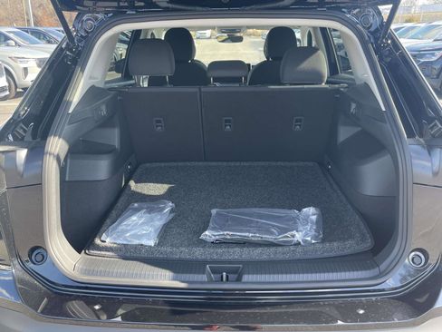 New 2026 Volkswagen Tiguan S FWD image 10