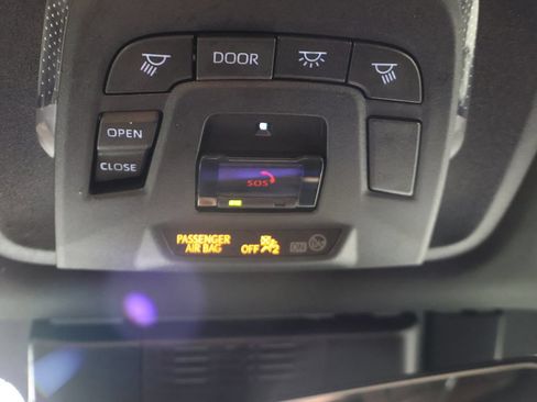 Used 2023 Toyota bZ4X AWD w/ Weather Package image 36