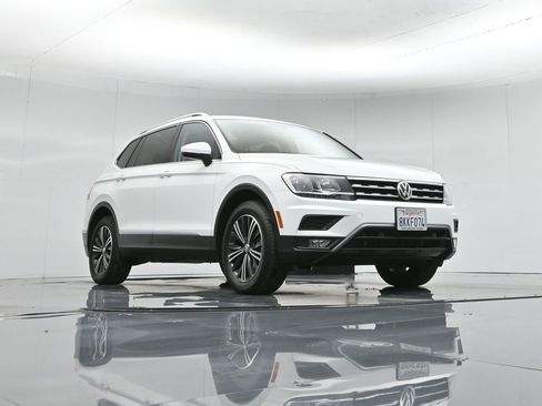 Used 2019 Volkswagen Tiguan SEL image 50