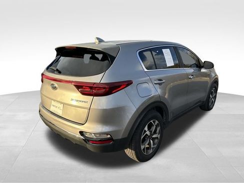 Used 2020 Kia Sportage LX image 5