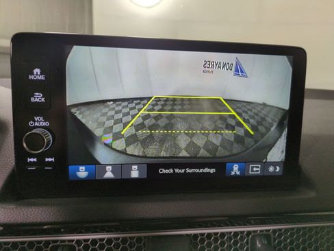 Certified 2025 Honda Civic Sport Touring image 24