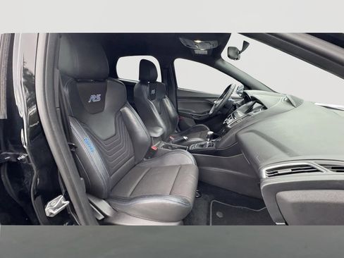 Used 2017 Ford Focus RS image 6