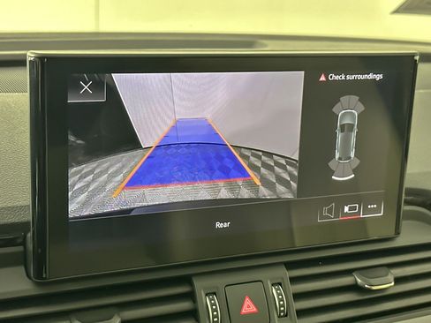 Used 2022 Audi Q5 2.0T Premium image 18