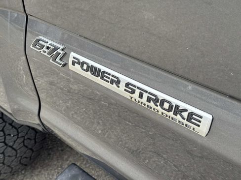 Used 2020 Ford F250 Lariat AWD/4WD image 9