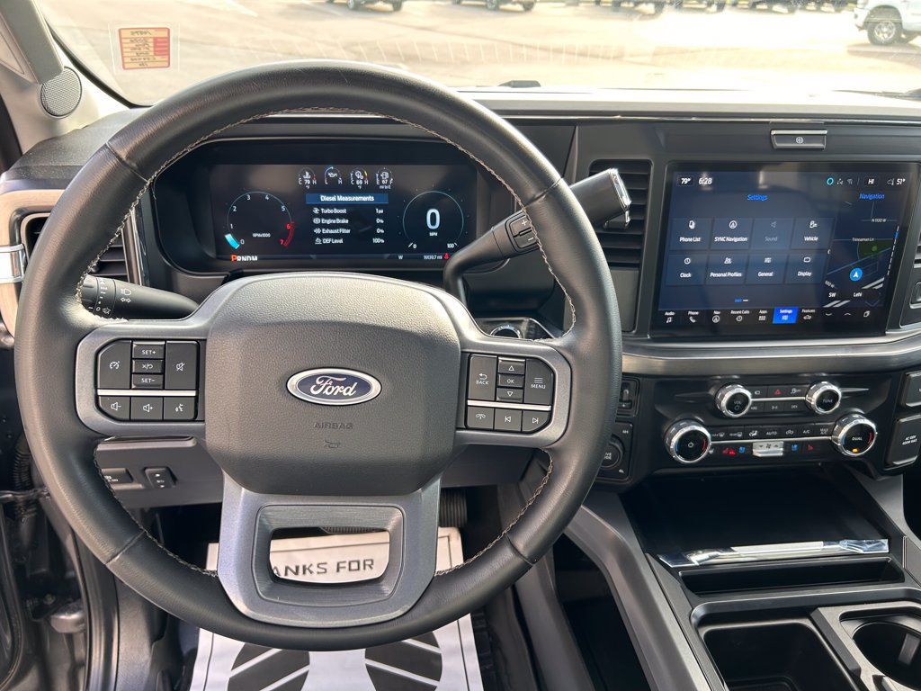 Used 2026 Ford F350 Lariat AWD/4WD image 8