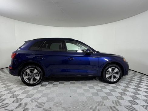 Certified 2025 Audi Q5 2.0T Premium image 8
