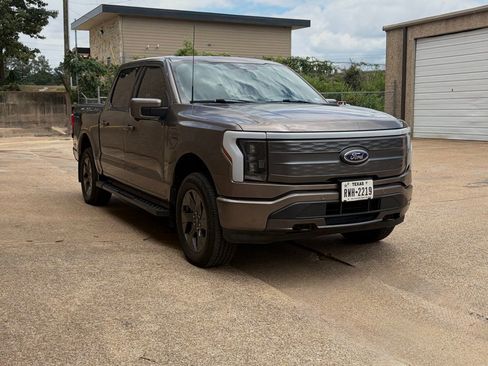Used 2022 Ford F150 Lightning Lariat w/ Equipment Group 511A High AWD/4WD image 1