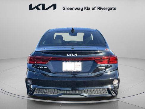 Used 2022 Kia Forte GT-Line w/ GT-Line Premium Package image 6