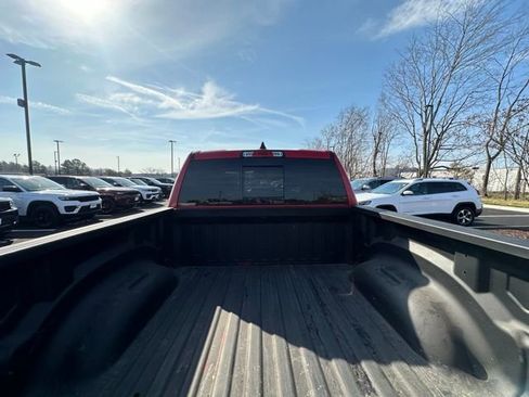 Used 2019 RAM 1500 Big Horn image 16