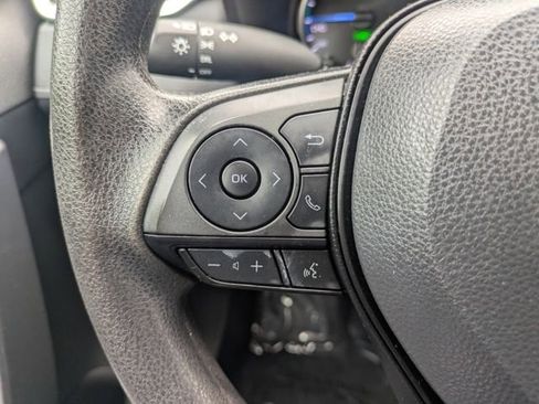Used 2022 Toyota RAV4 LE AWD/4WD image 22