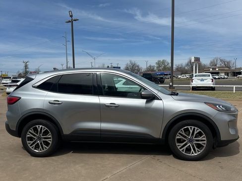 Used 2022 Ford Escape SEL AWD/4WD image 4