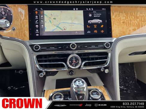 Used 2020 Bentley Flying Spur W12 image 29