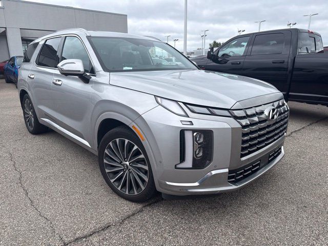 Used 2023 Hyundai Palisade Calligraphy AWD/4WD image 3