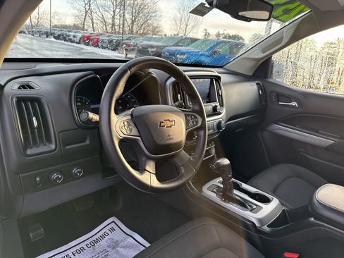 Used 2019 Chevrolet Colorado LT image 18