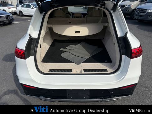 Certified 2023 Mercedes-Benz EQS 580 4MATIC SUV image 24