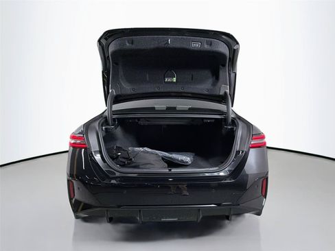 New 2026 BMW i5 M60 AWD/4WD image 25