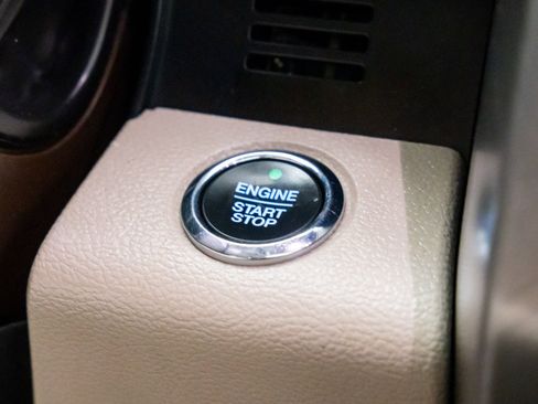 Used 2019 Ford F250 Limited image 20