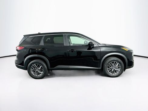 Used 2026 Nissan Rogue SV AWD/4WD image 10