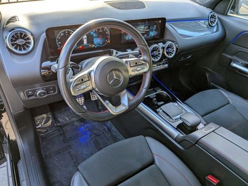 Certified 2022 Mercedes-Benz GLA 250 4MATIC image 10