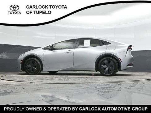 Used 2024 Toyota Prius XLE image 43