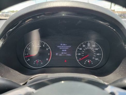 Used 2023 Kia Seltos S w/ Navigation Package FWD image 22