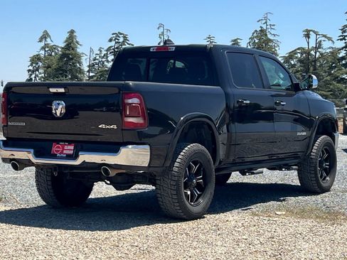 Used 2019 RAM 1500 Laramie AWD/4WD image 3