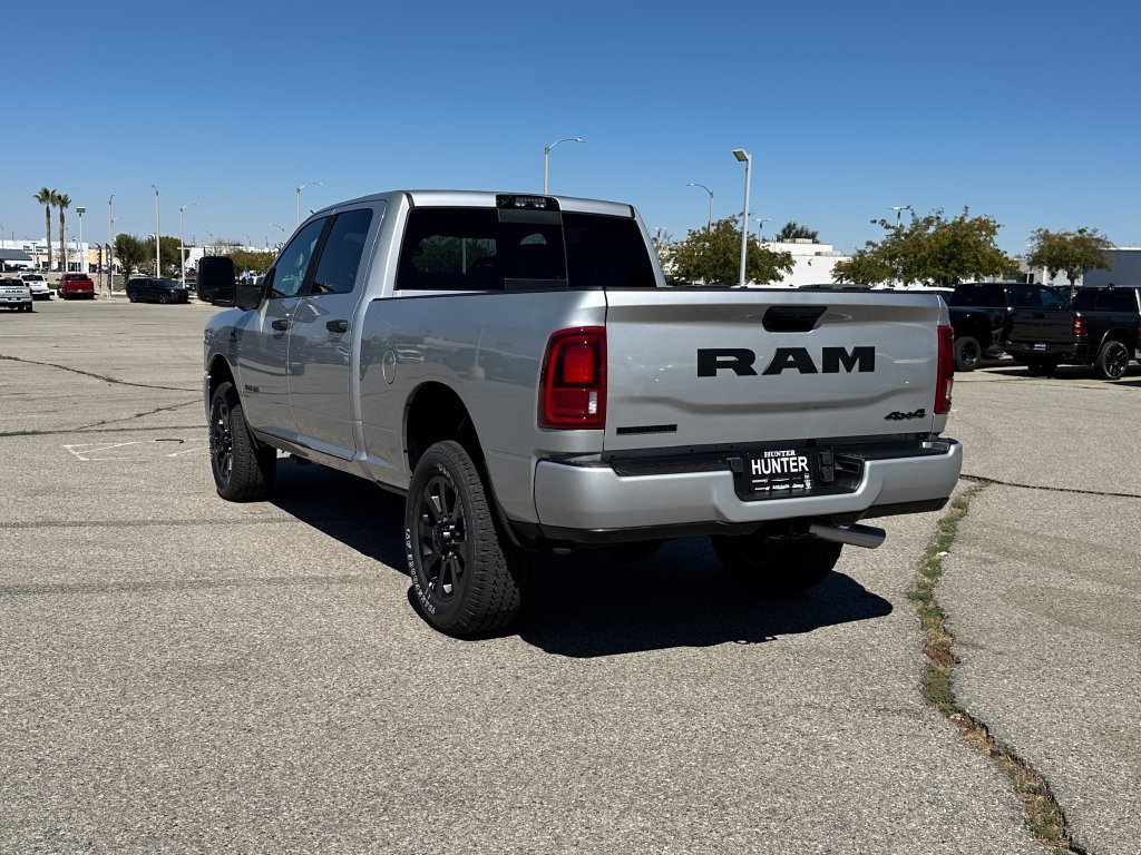 New 2026 RAM 2500 Big Horn AWD/4WD image 4