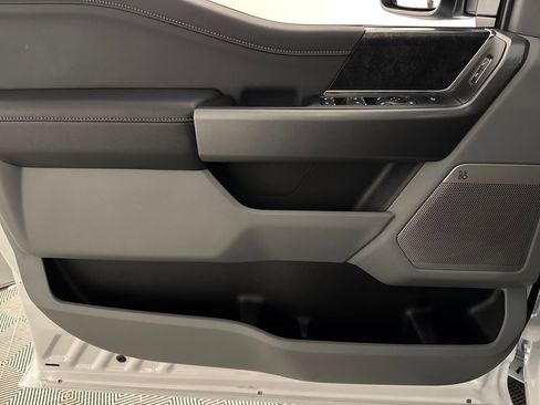 New 2026 Ford F250 XLT w/ XLT Premium Package image 22