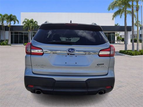 Used 2021 Subaru Ascent Premium w/ Convenience Package image 6