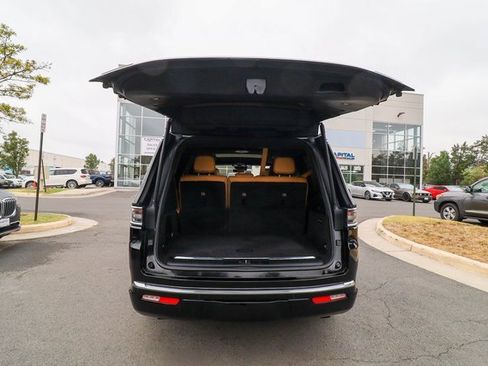 Used 2022 Jeep Grand Wagoneer Series III w/ Rear Seat Video Group 1 image 50