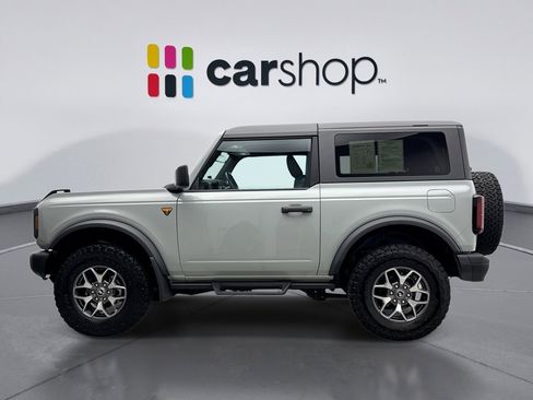Used 2023 Ford Bronco Badlands AWD/4WD image 2